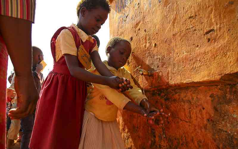 malawi_handwashing